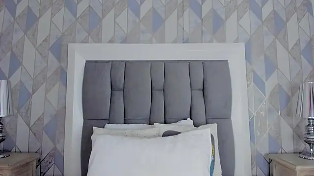 anais cooper online show from 10-25-25, 11:40