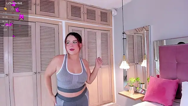 AkiraKings online show from 03-01-25, 04:04