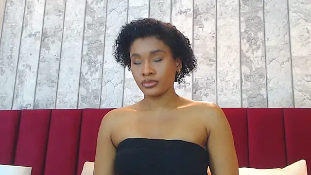 AngelinaBoss online show from 02-26-25, 07:49