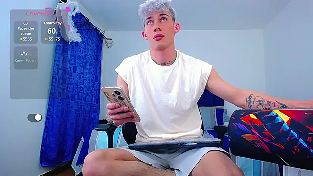 Snapshot of thiagomurphyy chatting on 12-05-24, 08:00 thiagomurphyy online show from 12-05-24, 08:00