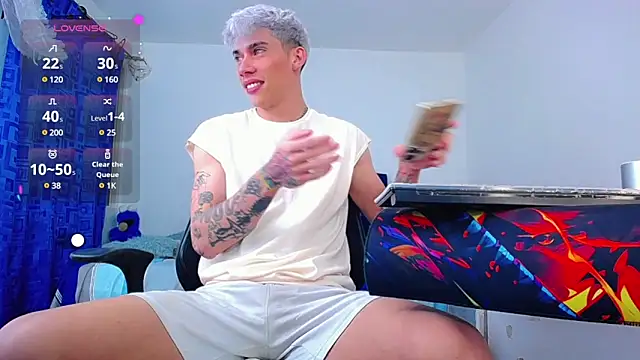 Snapshot of thiagomurphyy chatting on 12-10-24, 04:24 thiagomurphyy online show from 12-10-24, 04:24