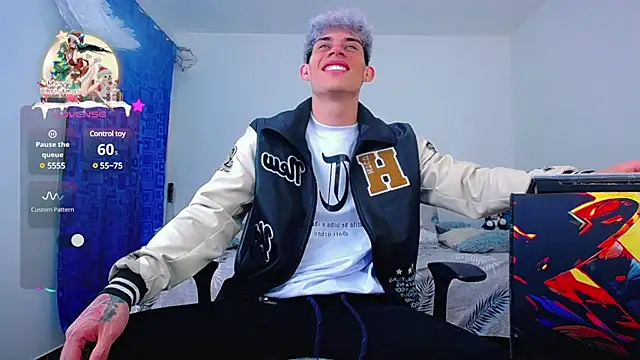 Snapshot of thiagomurphyy chatting on 01-03-25, 02:43 thiagomurphyy online show from 01-03-25, 02:43