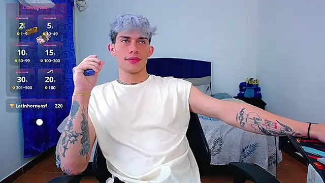 Snapshot of thiagomurphyy chatting on 01-08-25, 07:24 thiagomurphyy online show from 01-08-25, 07:24