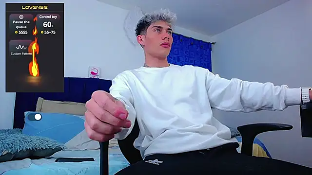 Snapshot of thiagomurphyy chatting on 01-28-25, 03:47 thiagomurphyy online show from 01-28-25, 03:47