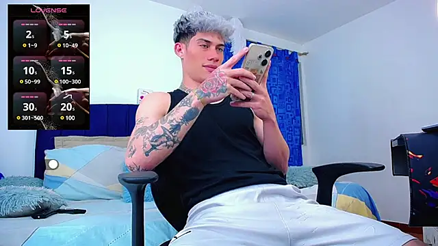 Snapshot of thiagomurphyy chatting on 01-31-25, 04:25 thiagomurphyy online show from 01-31-25, 04:25