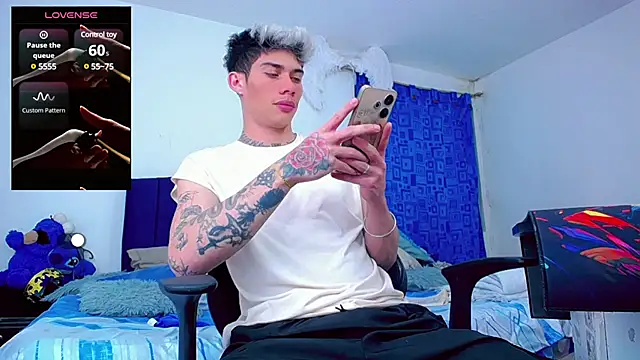 Snapshot of thiagomurphyy chatting on 03-05-25, 03:29 thiagomurphyy online show from 03-05-25, 03:29