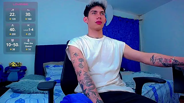 Snapshot of thiagomurphyy chatting on 03-07-25, 06:24 thiagomurphyy online show from 03-07-25, 06:24