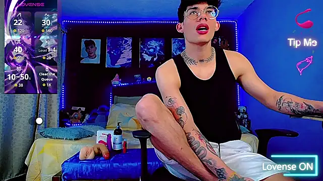 Snapshot of thiagomurphyy chatting on 09-21-25, 04:58 thiagomurphyy online show from 09-21-25, 04:58