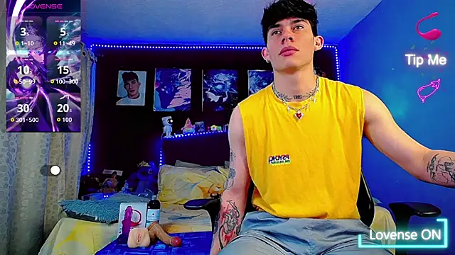 Snapshot of thiagomurphyy chatting on 10-03-25, 03:36 thiagomurphyy online show from 10-03-25, 03:36