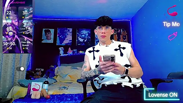 Snapshot of thiagomurphyy chatting on 10-08-25, 04:21 thiagomurphyy online show from 10-08-25, 04:21