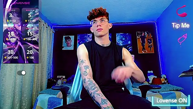 Snapshot of thiagomurphyy chatting on 12-20-25, 01:56 thiagomurphyy online show from 12-20-25, 01:56