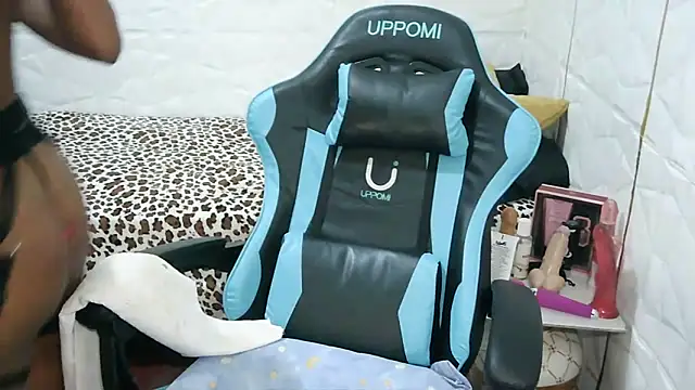 Snapshot of Mendoza_Amaranata chatting on 01-11-25, 03:34 Mendoza Amaranata online show from 01-11-25, 03:34