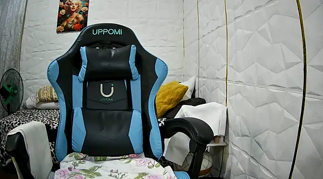 Snapshot of Mendoza_Amaranata chatting on 02-19-25, 03:17 Mendoza Amaranata online show from 02-19-25, 03:17