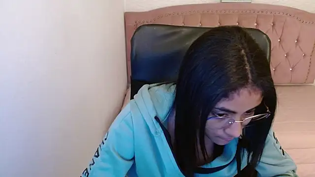 shaneelle online show from 03-15-25, 06:14