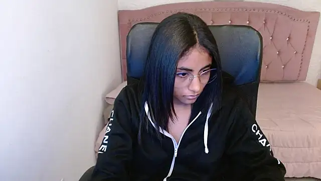 shaneelle online show from 03-19-25, 09:17