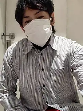 Snapshot of RYOTA8888888888 chatting on 03-10-26, 06:02 RYOTA8888888888 online show from 03-10-26, 06:02