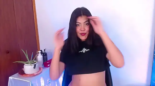 SusyAlvarez online show from 02-05-25, 05:42