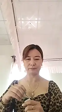 Sexy-ladyboobs20 online show from 12-20-24, 03:36