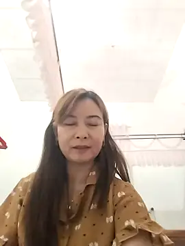 Sexy-ladyboobs20 online show from 12-24-24, 11:49