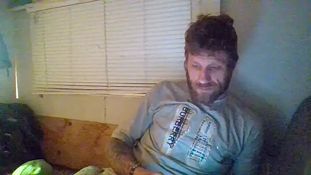 Snapshot of terry2big4u24 chatting on 01-14-25, 04:15 terry2big4u24 online show from 01-14-25, 04:15