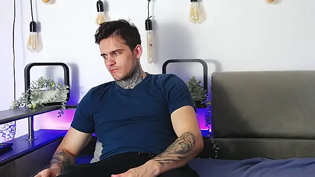 CarterCole online show from 01-31-25, 05:10