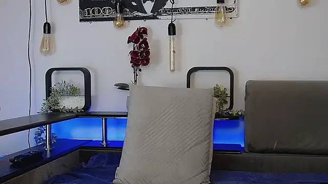 CarterCole online show from 03-13-25, 01:40