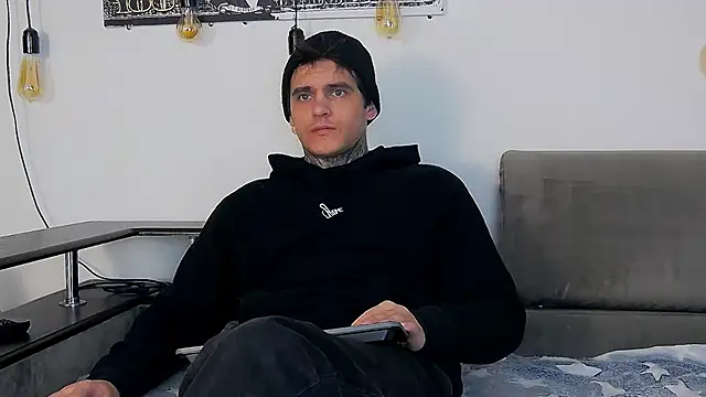 CarterCole online show from 12-20-25, 10:00