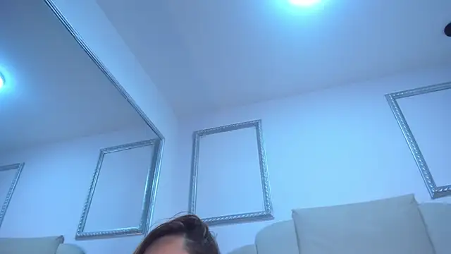 Grettel-ramirez online show from 10-15-25, 06:52