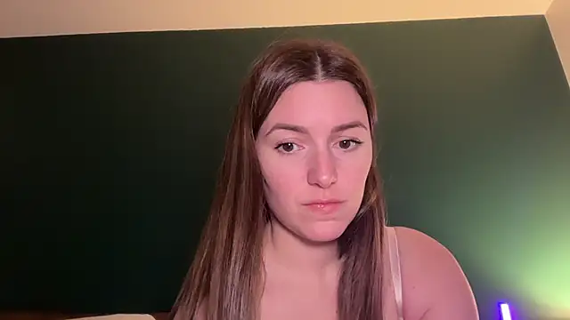 Snapshot of urwetdreamDDD chatting on 01-21-25, 02:00 urwetdreamDDD online show from 01-21-25, 02:00