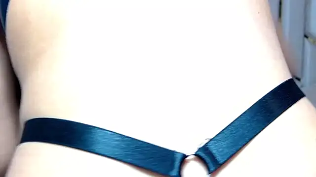 Snapshot of AnnabelleWest chatting on 02-10-25, 04:52 AnnabelleWest online show from 02-10-25, 04:52