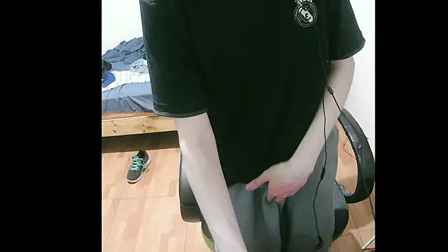 Twink martinboy online show from 12-26-24, 03:16