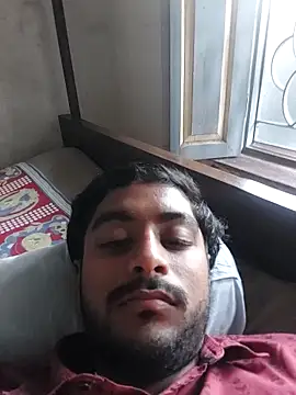 Snapshot of lm12334 chatting on 11-28-25, 10:07 lm12334 online show from 11-28-25, 10:07