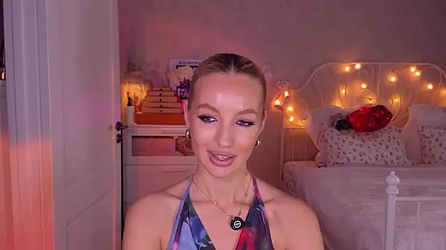 aestetick online show from 03-14-26, 08:42