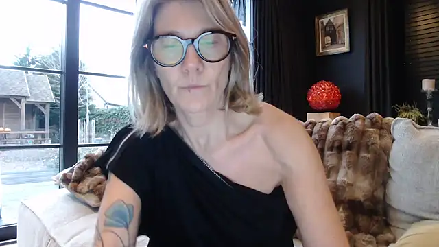 godinflower online show from 01-14-26, 04:01