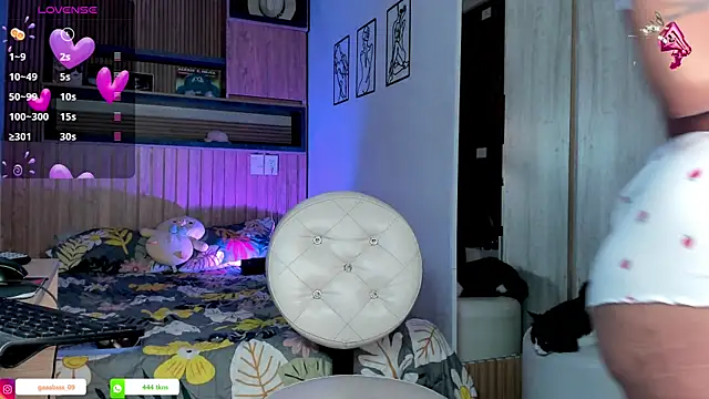 alessandroo013 online show from 02-14-26, 12:02