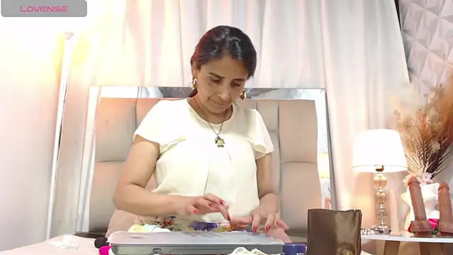  Marcela   online show from 01-25-25, 12:47