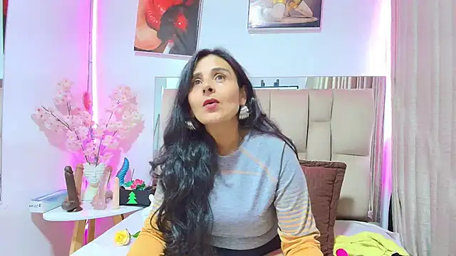  Marcela   online show from 05-13-26, 11:29