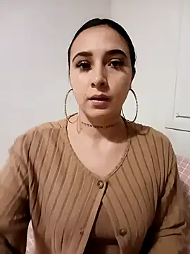 Juanamd1 online show from 12-03-24, 08:27