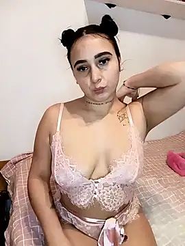 Juanamd1 online show from 01-05-25, 08:54