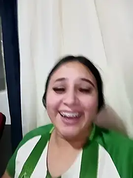 Juanamd1 online show from 10-11-25, 12:21