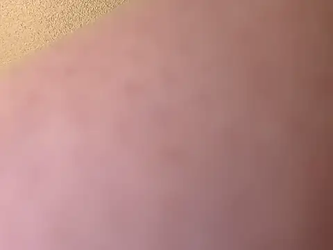 ImCarolinaCutiexxx online show from 08-01-26, 12:04