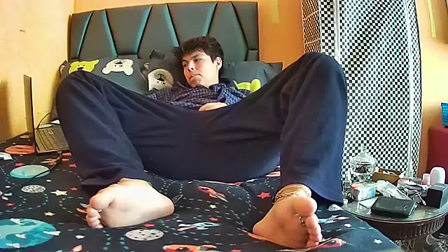 Snapshot of diegotorresd2312 chatting on 04-26-26, 06:49 diegotorresd2312 online show from 04-26-26, 06:49