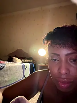 Snapshot of nolotymfcXo chatting on 11-17-25, 06:35 nolotymfcXo online show from 11-17-25, 06:35