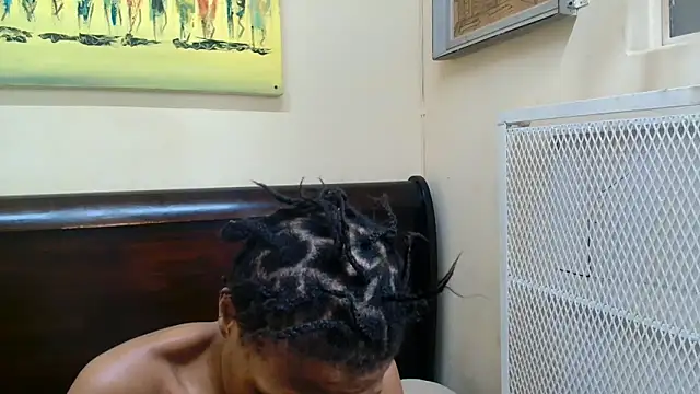 SpicyQueenxxxx online show from 10-03-25, 06:49