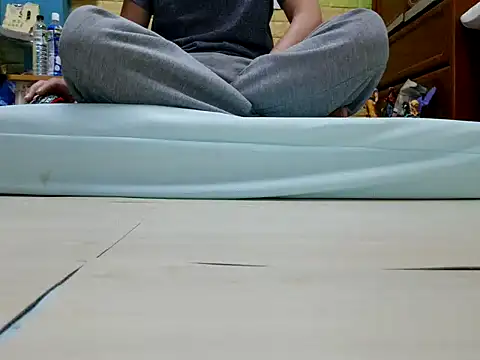 zhan7965 online show from 02-17-26, 11:40