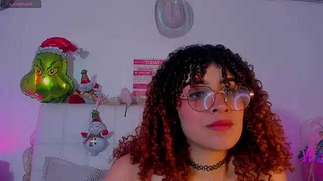 amaia escotet online show from 12-31-24, 03:20