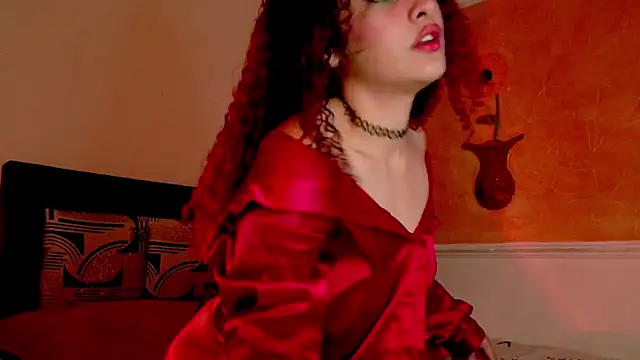 amaia escotet online show from 03-18-25, 02:04