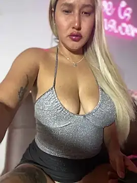 SamaraJay1 online show from 12-07-24, 11:23