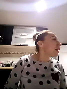 coral smitth online show from 02-12-25, 01:19