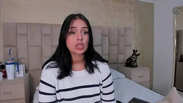 EmmaTorres  online show from 02-11-25, 09:25